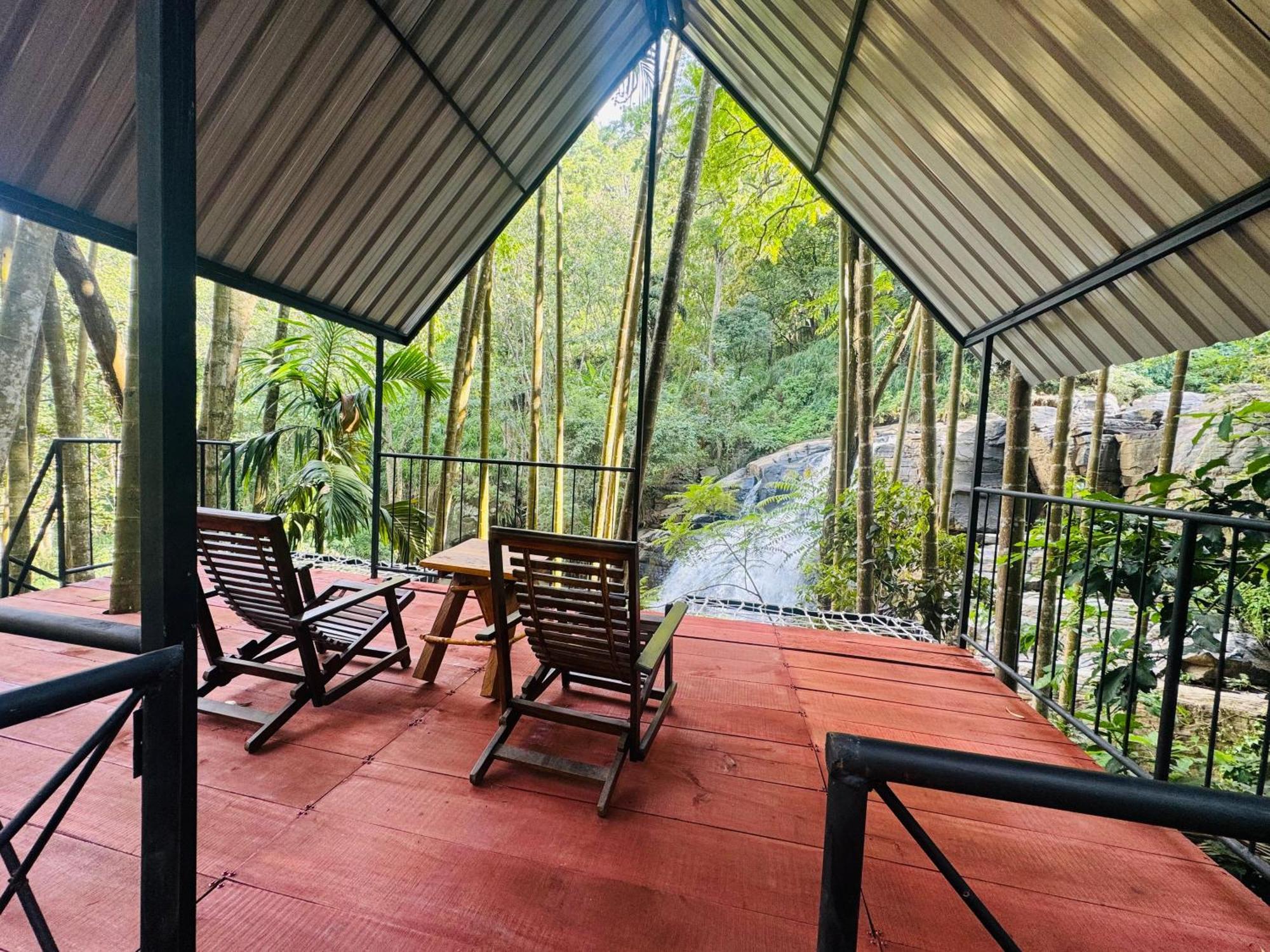 River Splendour Home Stay Элла Экстерьер фото